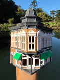 Miniature Stars Hollow Doose’s Corner Market Victorian Built Assembled