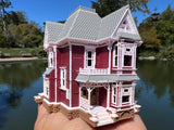Small COLOR Miniature N Scale Charmed Witch Magic Halliwell San Francisco Victorian House