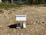 Small N-Scale Miniature#35 Shady Rest Stop Petticoat White 1:150 Gold Rush Bay