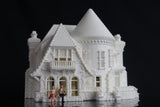 Gold Rush Bay Tudor Style "Castle House" White HO-Scale 1:87 INCLUDING INTERIORS
