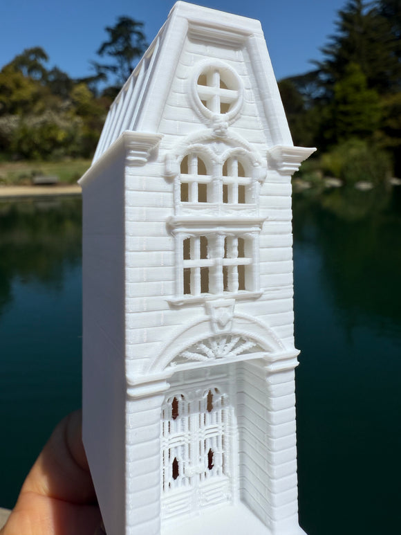 Miniature HO-Scale Victorian World Main Street Emporium Shop 2 Assembled White 1:87 by Gold Rush Bay