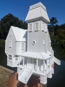 Miniature Small White N-Scale Beetlejuice Maitland House Classic Victorian Mansion Built Assembled
