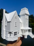 Miniature White HO-Scale Beetlejuice Maitland House Classic Victorian Mansion Model Built Assembled