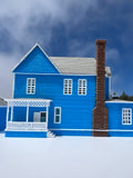 Small COLOR N-Scale Lorelai House plus Garage Victorian Mansion Built Assembled