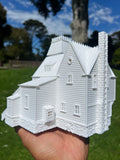 Miniature Opening White HO-Scale Beetlejuice Maitland House Victorian Mansion Built Assembled w/ Hinge