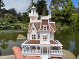 COLOR Miniature N-Scale Practical Magic Victorian House Built and Assembled