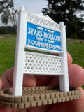 Miniature COLOR HO-Scale Stars Town Sign Victorian Built Assembled