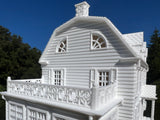 Miniature HO-Scale Amityville Horror House White Supernatural 1:87 by Gold Rush Bay