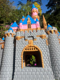 COLOR Miniature Neuschwanstein Sleeping Castle Miniature #40 White HO-Scale Fantasy Theme Beauty!