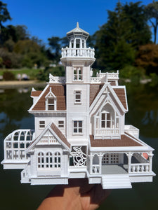 COLOR Miniature HO Scale Practical Witch Magic Victorian House Built 1:87