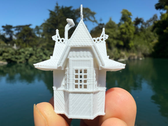Small Miniature N-Scale World Victorian Storybook Ticket Booth 1:150 Model