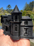 Small Black Miniature #37 N-Scale Munster Family Mansion Mockingbird Victorian House Built