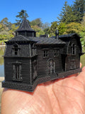 Small Black Miniature #37 N-Scale Munster Family Mansion Mockingbird Victorian House Built