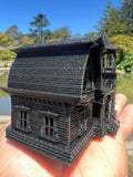 Small Black Miniature #37 N-Scale Munster Family Mansion Mockingbird Victorian House Built