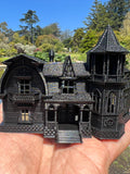 Small Black Miniature #37 N-Scale Munster Family Mansion Mockingbird Victorian House Built