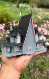 Miniature #41 COLOR HO-Scale Rotwood Cottage House Victorian Mansion Nevermore Dollhouse Assembled