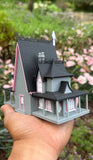 Miniature #41 COLOR HO-Scale Rotwood Cottage House Victorian Mansion Nevermore Dollhouse Assembled