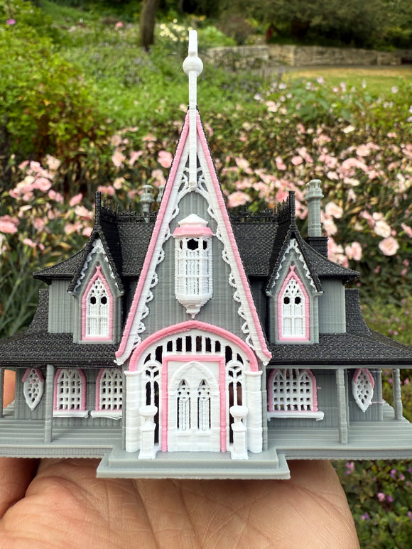 Miniature #41 COLOR N-Scale Rotwood Cottage House Victorian Mansion Nevermore Dollhouse Assembled