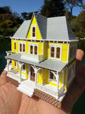 Small COLOR Miniature N-Scale Stars Hollow Dean’s House Gilmore Girls Victorian 1:160