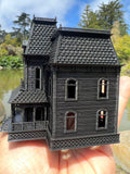 Small Psycho N-scale 1/160 Miniature Victorian Collection #40 - Black Bates Motel House 1:160 Shell