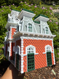 COLOR Miniature World Victorian Main Street Station Depot Model