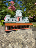 COLOR Miniature N-Scale World Victorian Main Street Station Platform 1:150 Model