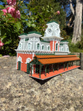 COLOR Miniature N-Scale World Victorian Main Street Station Platform 1:150 Model