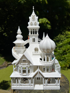 HO-Scale Miniature “Bishop's Palace” Victorian House (1:87 Scale)