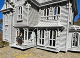 HO-Scale Gray Miniature #37 Addams Family Mansion Wednesday Victorian House Built 1/87