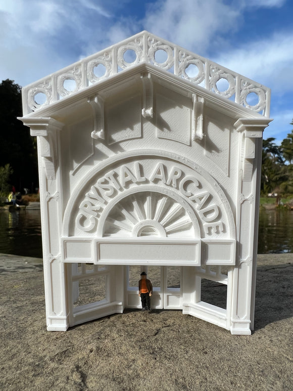 Gold Rush Bay HO-Scale Main Street Crystal Arcade House Facade Victorian Built 1:87