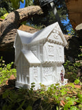 Miniature #38 Magical HO-Scale Sanderson Sisters’ Witch Cottage from Salem House