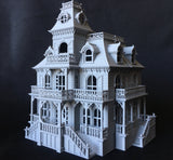 Gray Miniature Haunted Halloween House/Mansion Victorian House 1:87 HO Scale