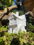 Miniature #38 Magical HO-Scale Sanderson Sisters’ Witch Cottage from Salem House