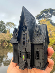 Small Black Miniature N-Scale Gru Villain Victorian Gothic House Minion Mansion Built