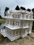 N-Scale Victorian Miniature #14 Captain Hightower Mansion 1:160 White w/INTERIORS