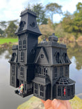 Opening Black HO-Scale Miniature #37 Addams Family Mansion Wednesday Victorian House Built 1/87 built with Hinge