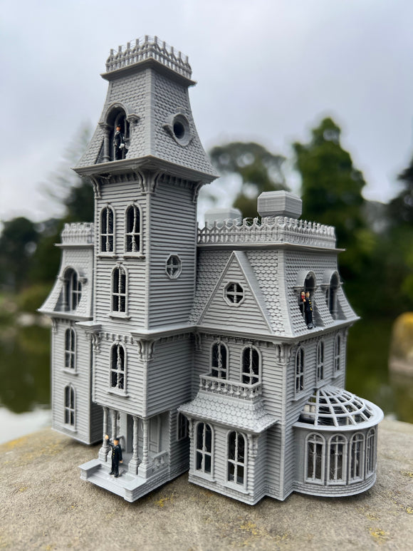 Small Gray Miniature #37 N-Scale Addams Family Mansion Wednesday Victorian House Built