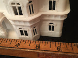 HO-Scale Miniature Victorian #12 Madam Sally House Assembled Gothic Train White