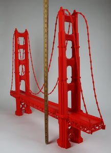 Miniature Scale Model San Francisco Golden Gate Bridge (HO-Scale figures not included)