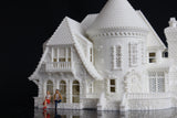 Gold Rush Bay Tudor Style "Castle House" White HO-Scale 1:87 INCLUDING INTERIORS